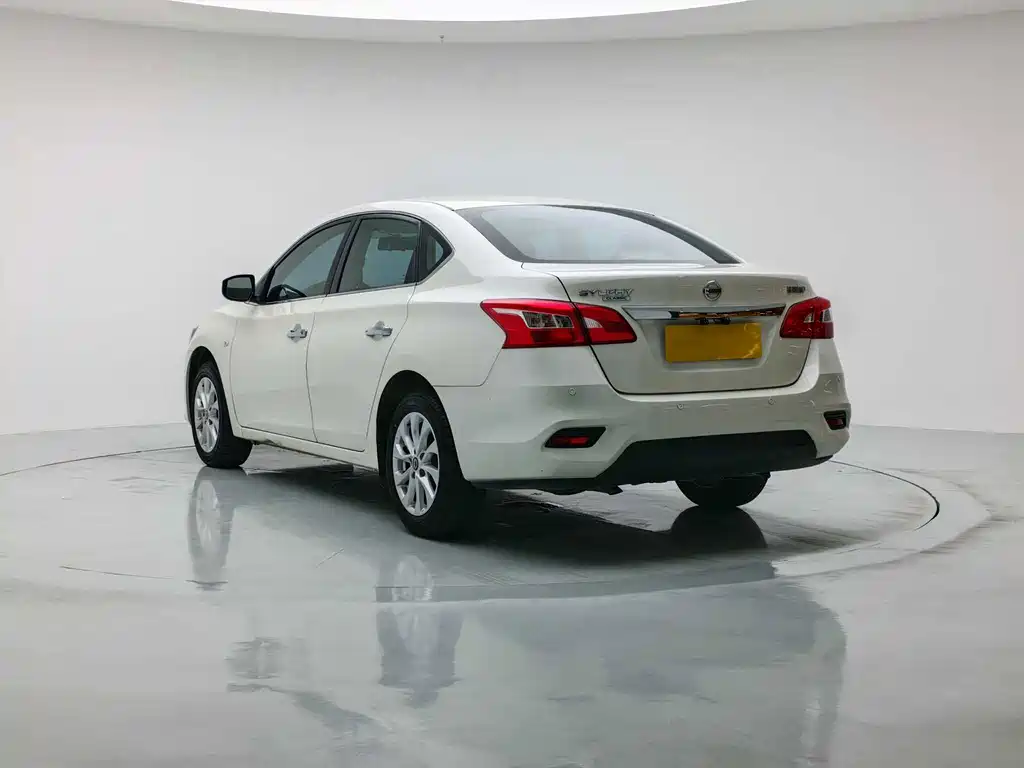 Nissan Sylphy — фото 4