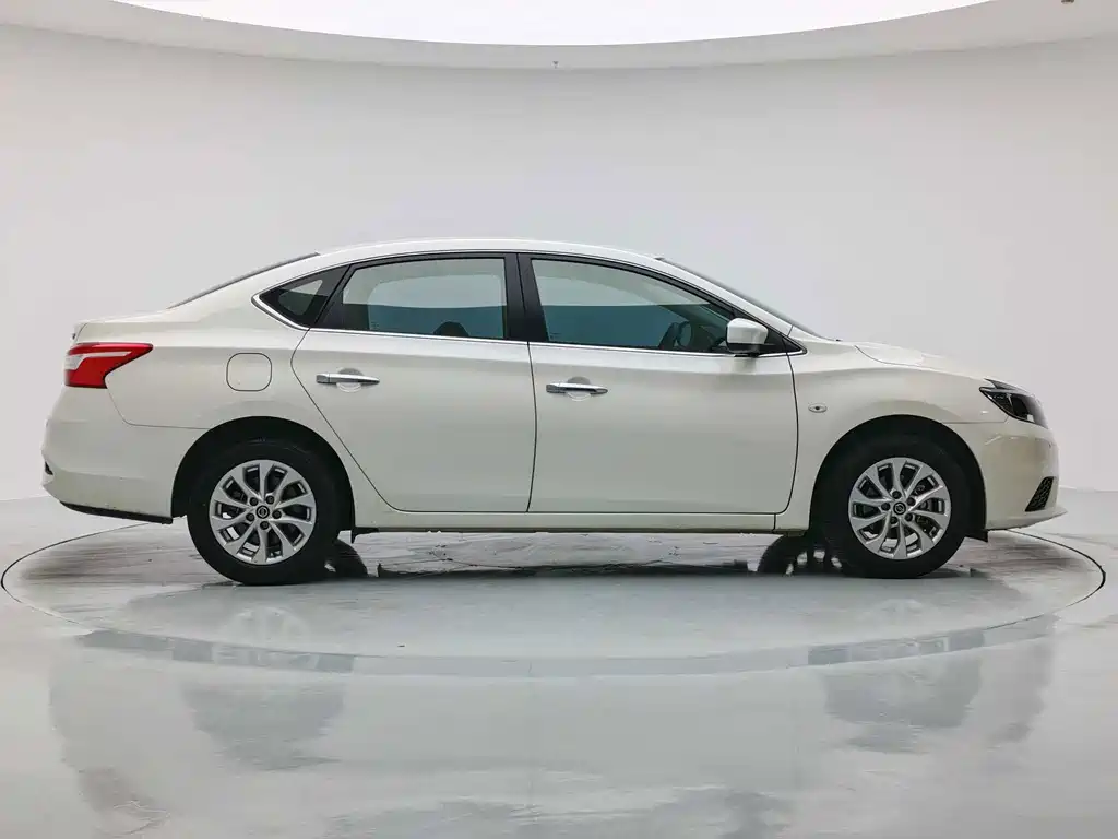 Nissan Sylphy — фото 8