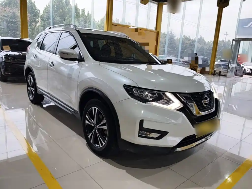 Nissan X-Trail — фото 3