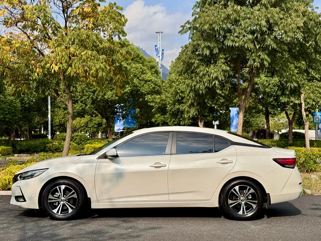 Nissan Sylphy — фото 4