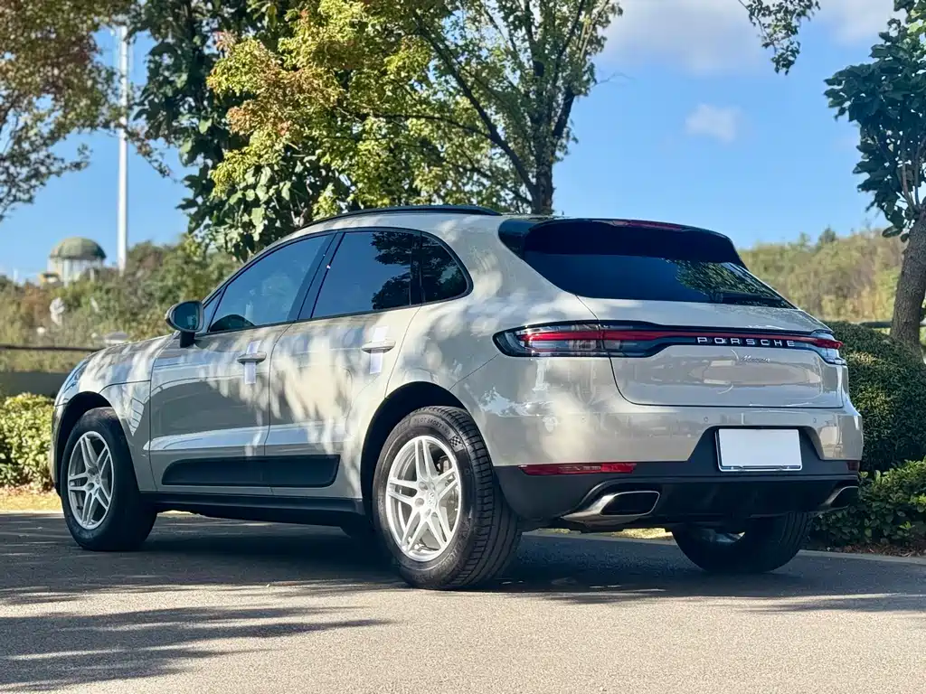Porsche Macan — фото 7