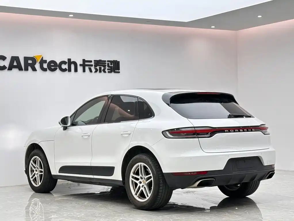 Porsche Macan — фото 3