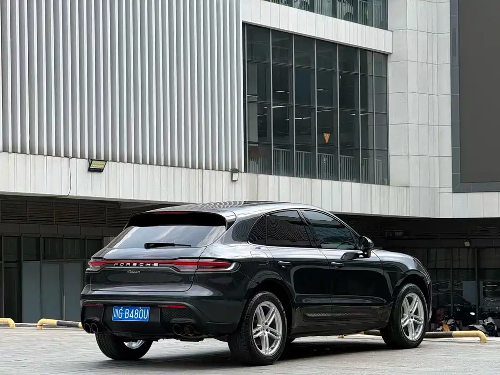 Porsche Macan — фото 4