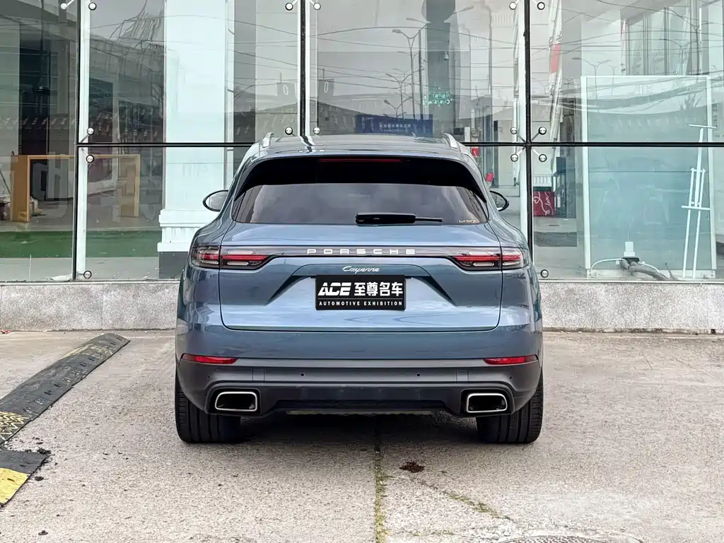 Porsche Cayenne — фото 5