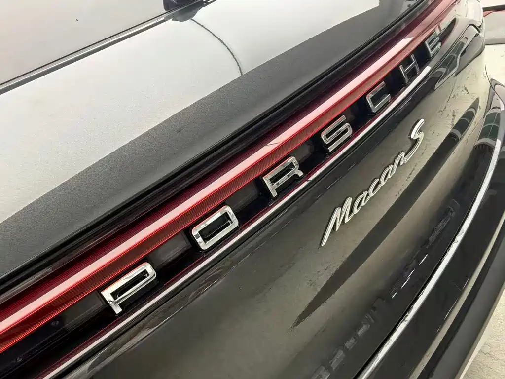 Porsche Macan — фото 8