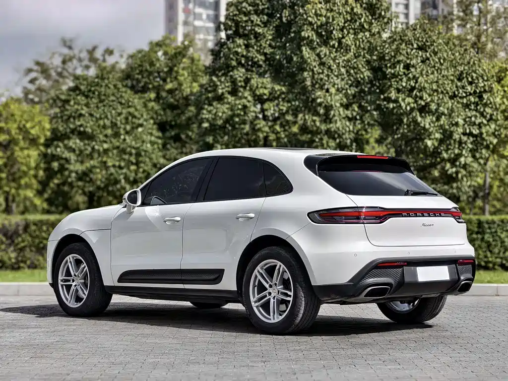 Porsche Macan — фото 7