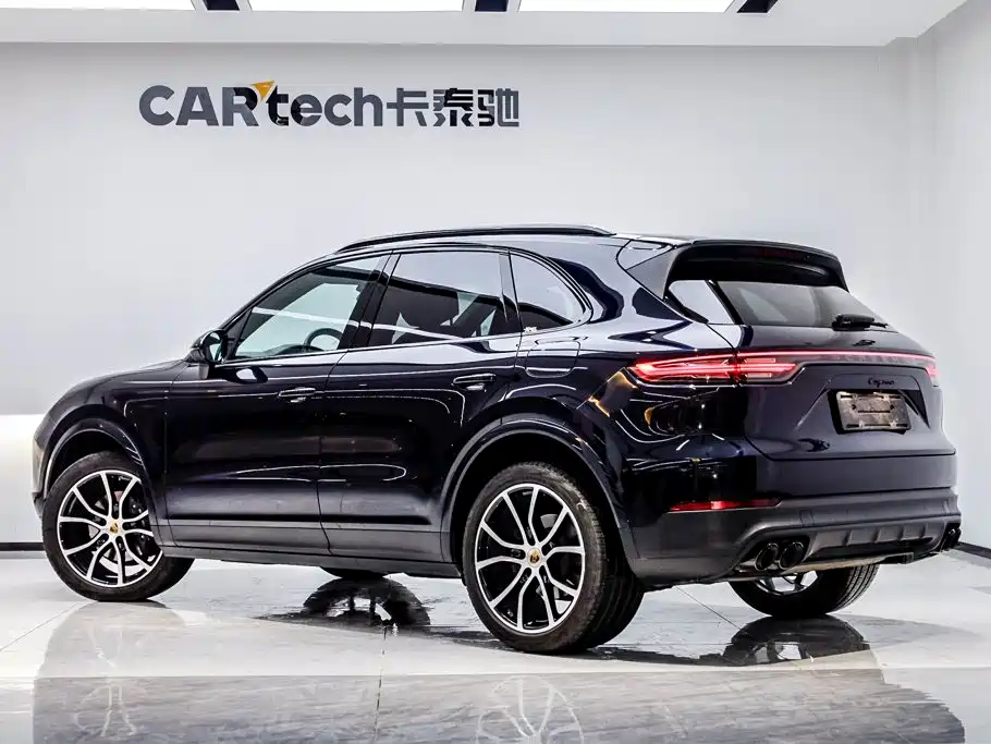 Porsche Cayenne Hybrid — фото 4