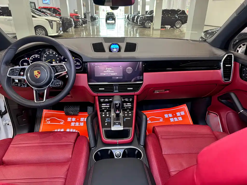 Porsche Cayenne Hybrid — фото 10