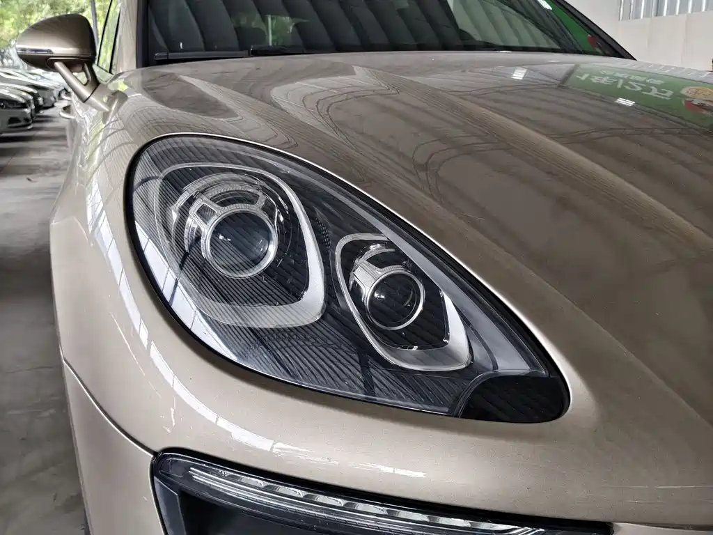Porsche Macan — фото 2