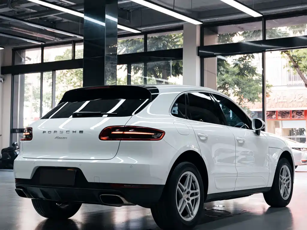 Porsche Macan — фото 3
