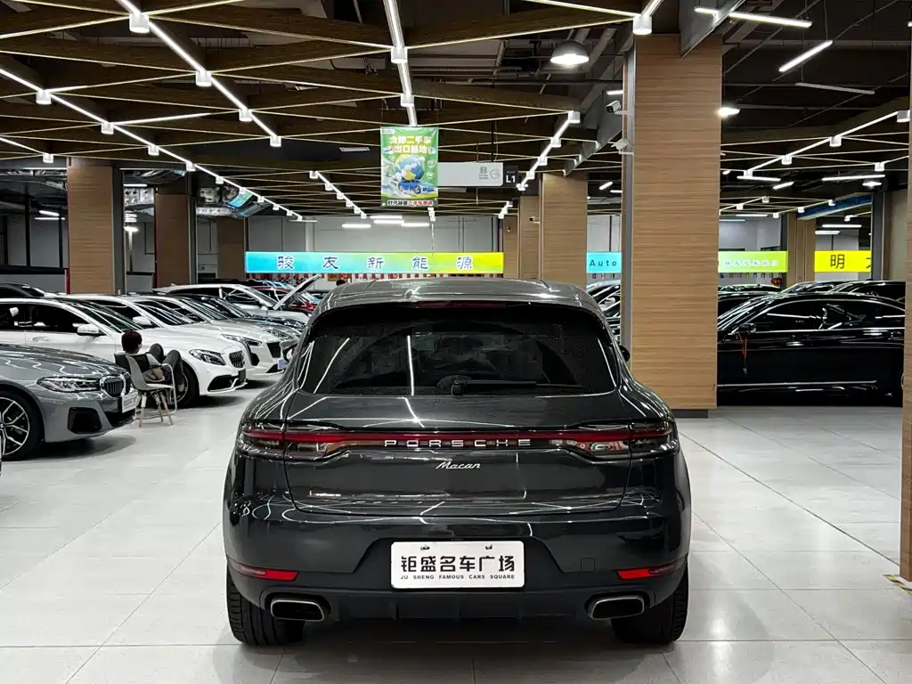 Porsche Macan — фото 6