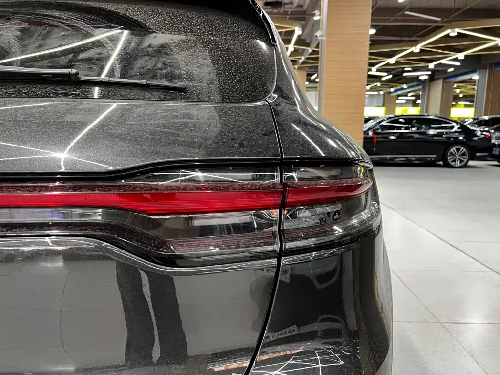 Porsche Macan — фото 7