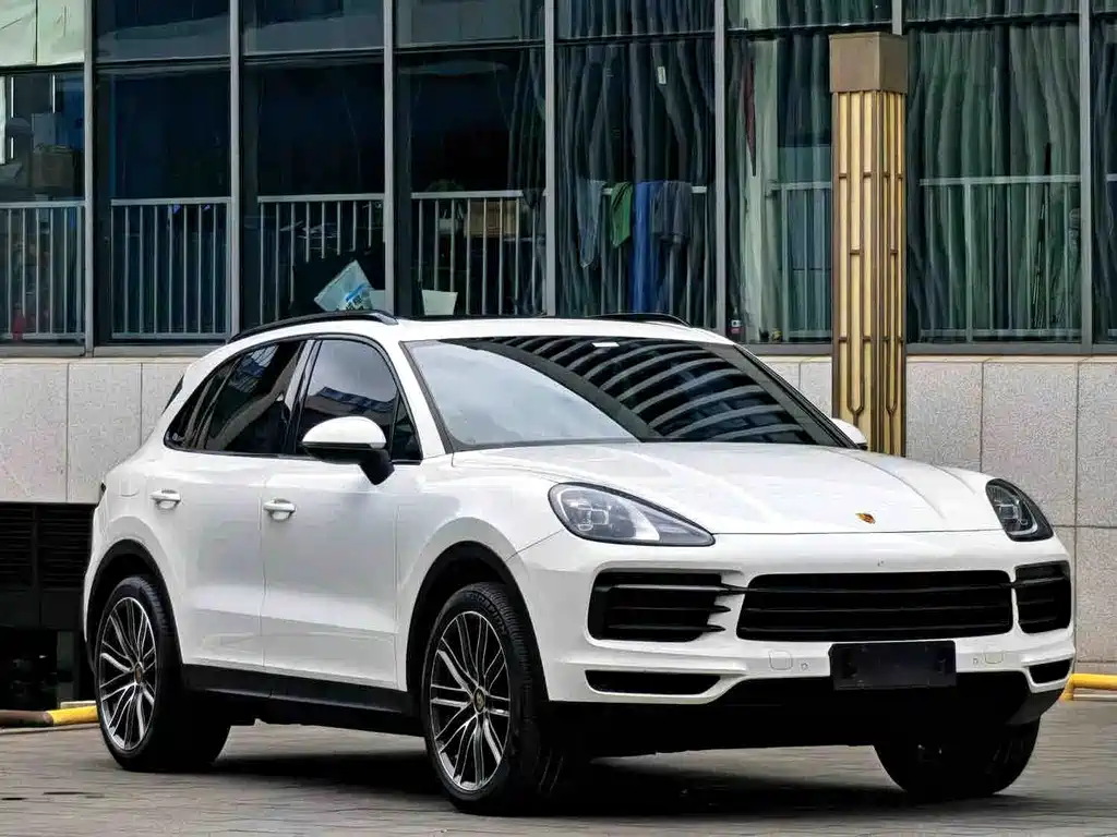 Porsche Cayenne — фото 3