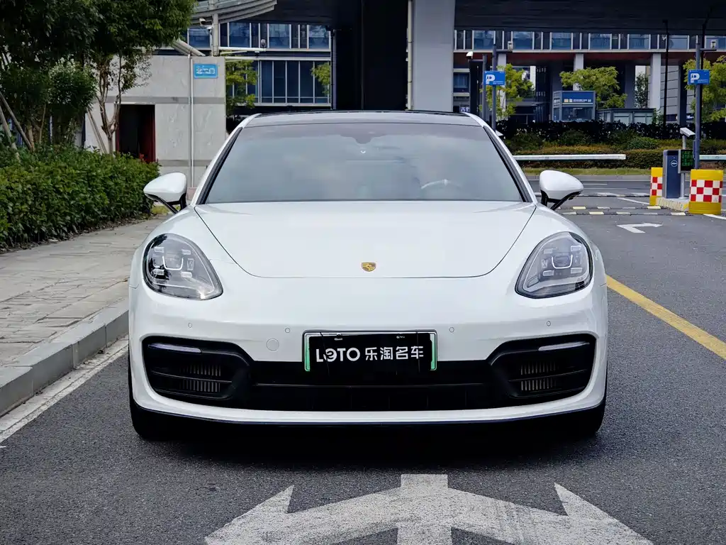 Porsche Panamera Hybrid — фото 2
