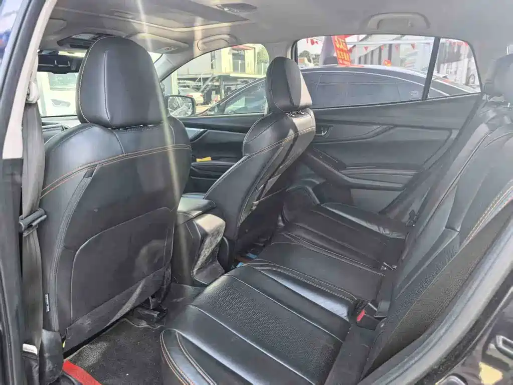 Subaru XV — фото 6