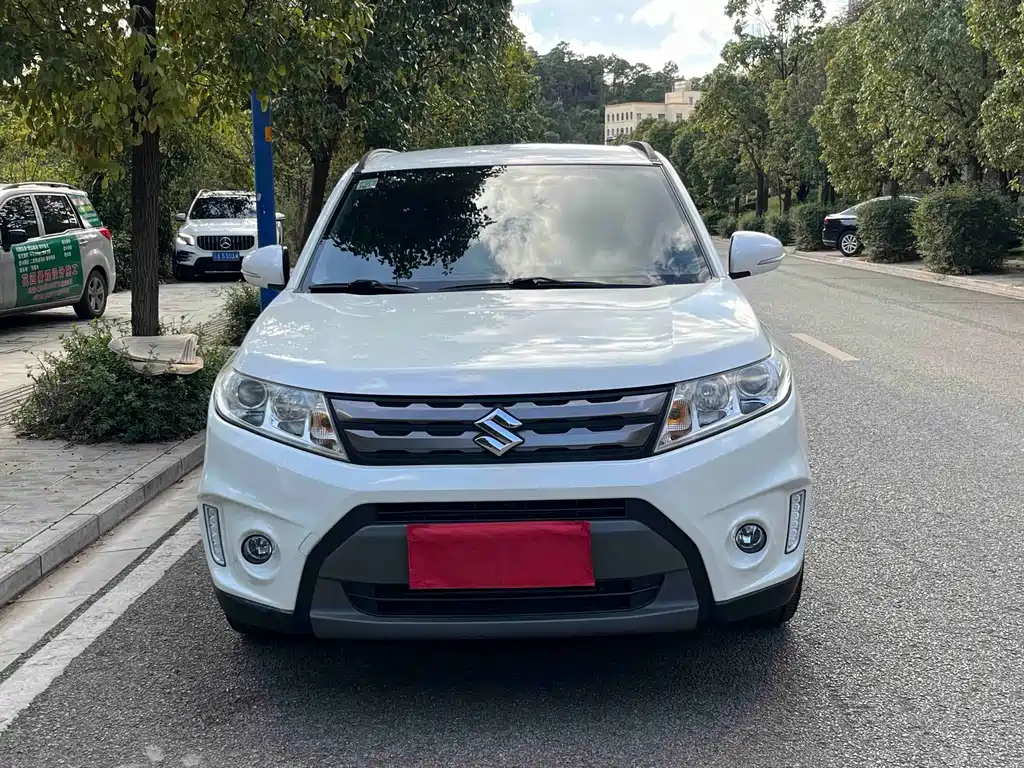 Suzuki Vitara — фото 2