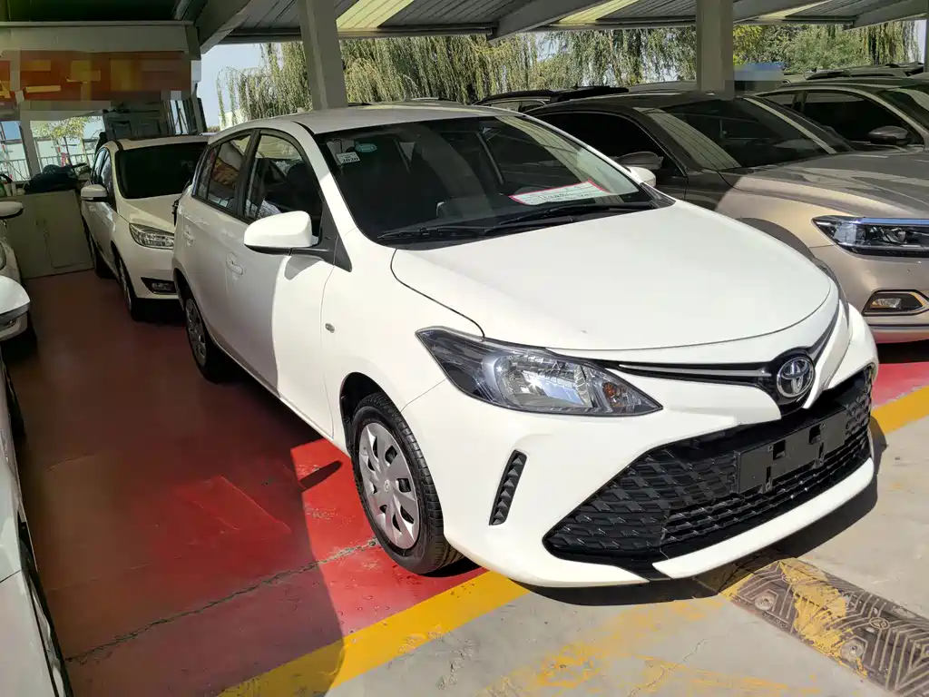 Toyota Vios FS — фото 3
