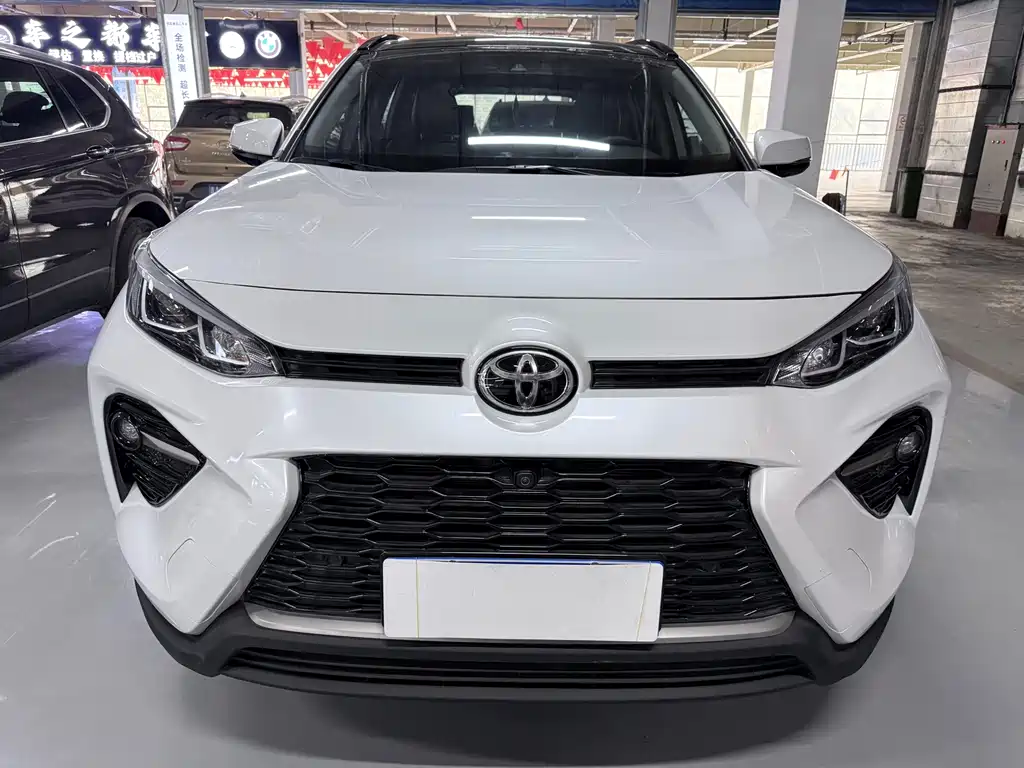 Toyota Wildlander — фото 2