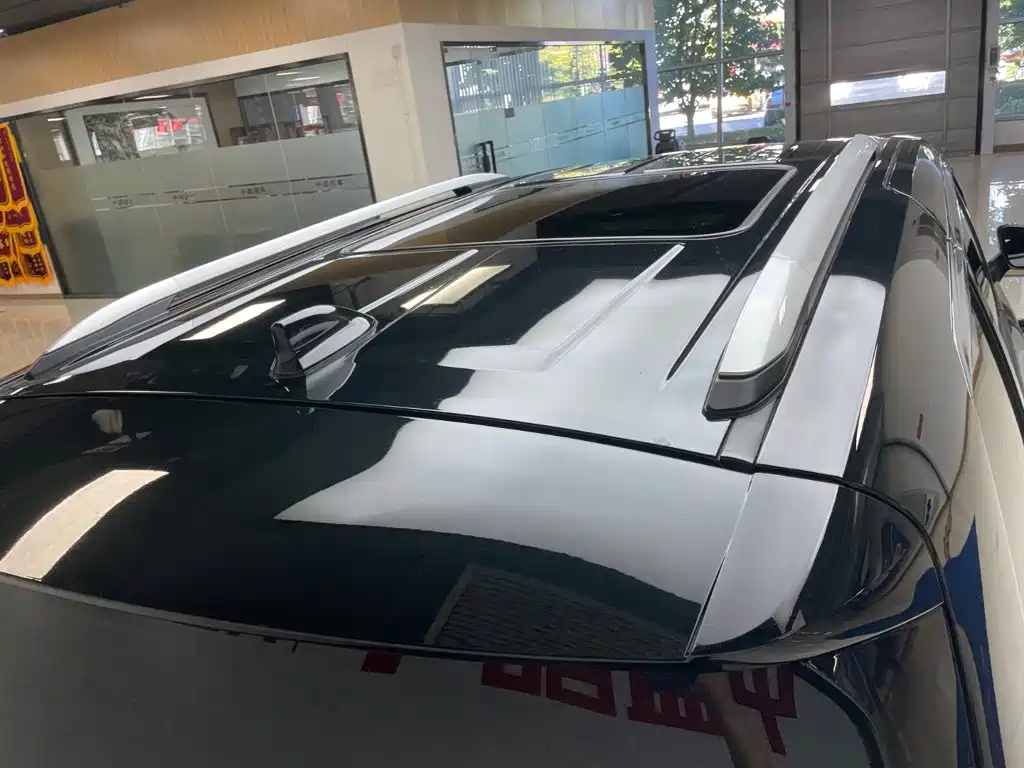 Toyota Granvia — фото 6