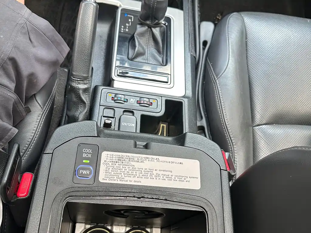 Toyota Prado — фото 13