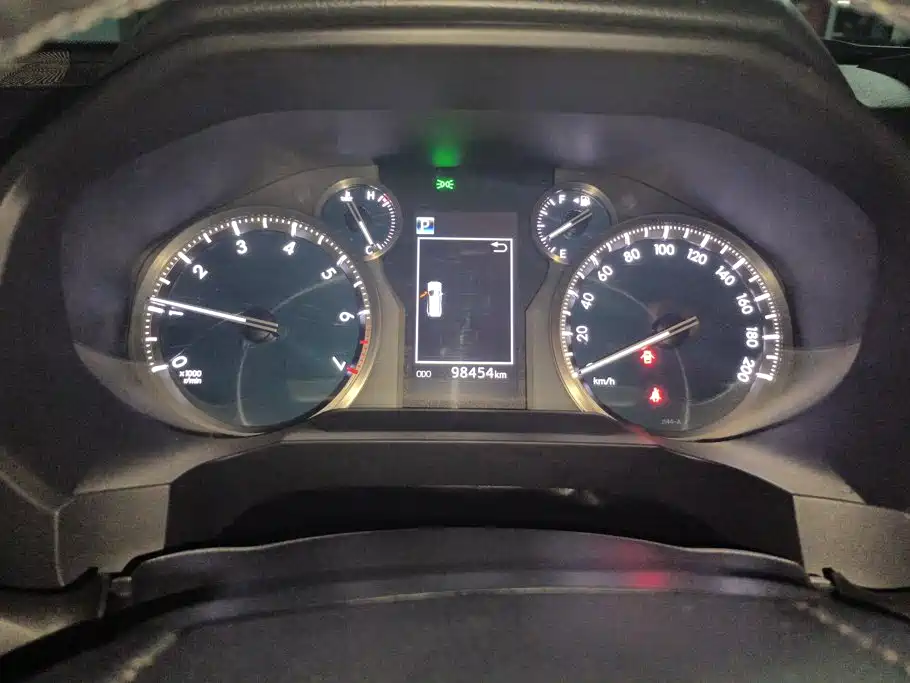 Toyota Prado — фото 14
