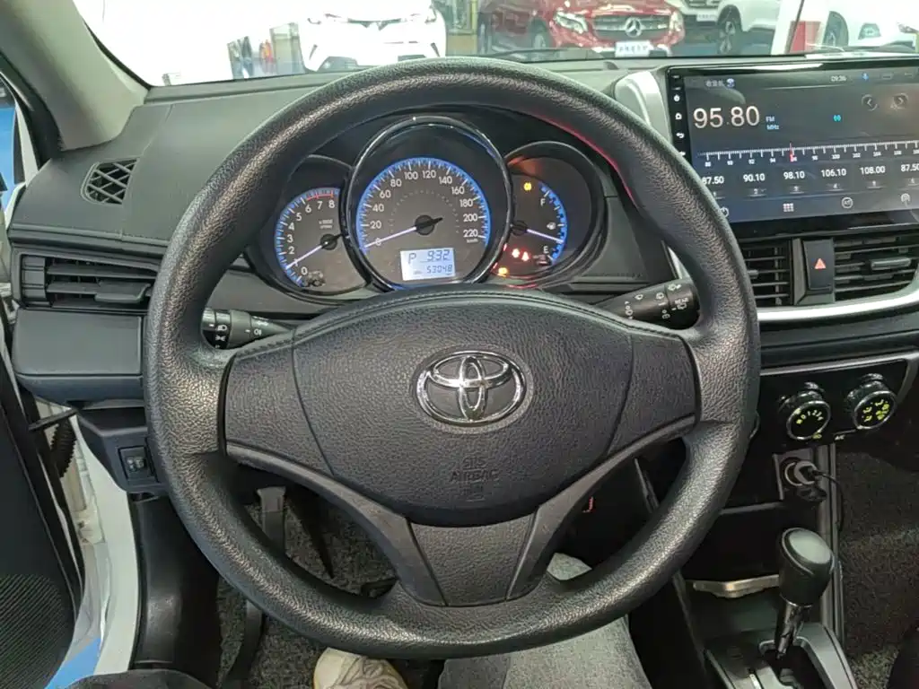 Toyota Vios FS — фото 10