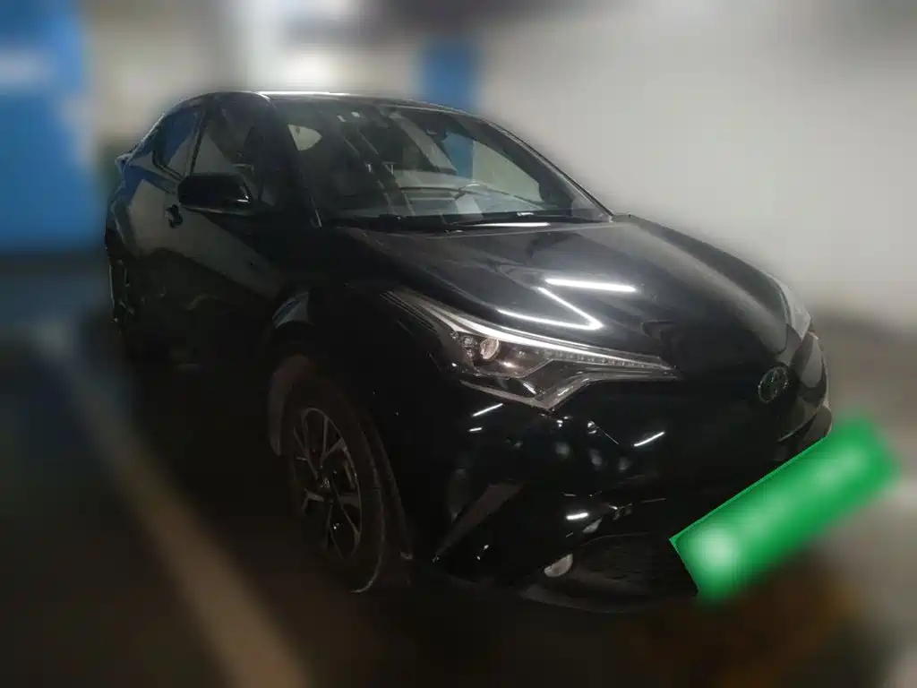 Toyota C-HR — фото 3