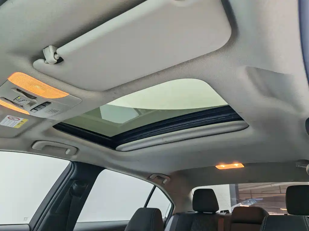 Toyota Allion — фото 13