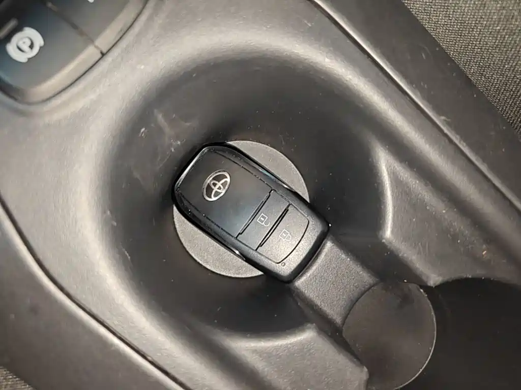 Toyota Corolla Cross — фото 8