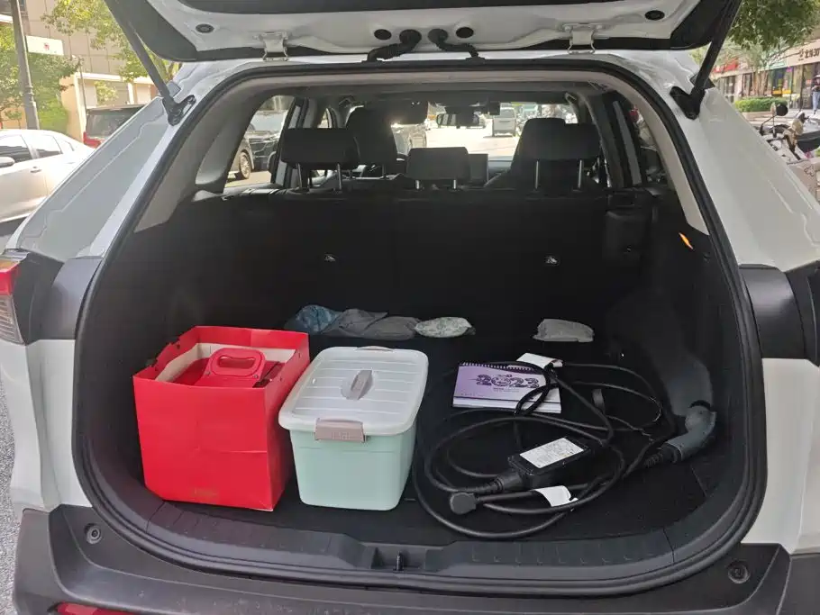 Toyota RAV4 Prime — фото 4