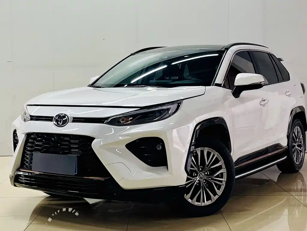Toyota Wildlander — фото 2