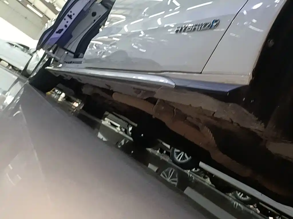Toyota Granvia — фото 20