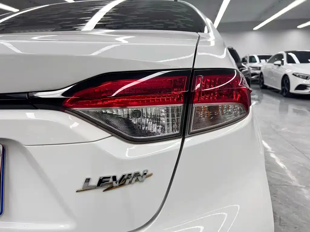 Toyota Levin — фото 20
