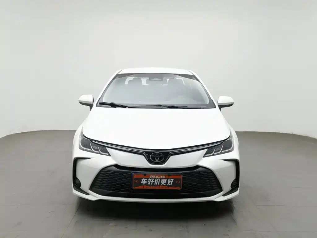 Toyota Corolla — фото 3