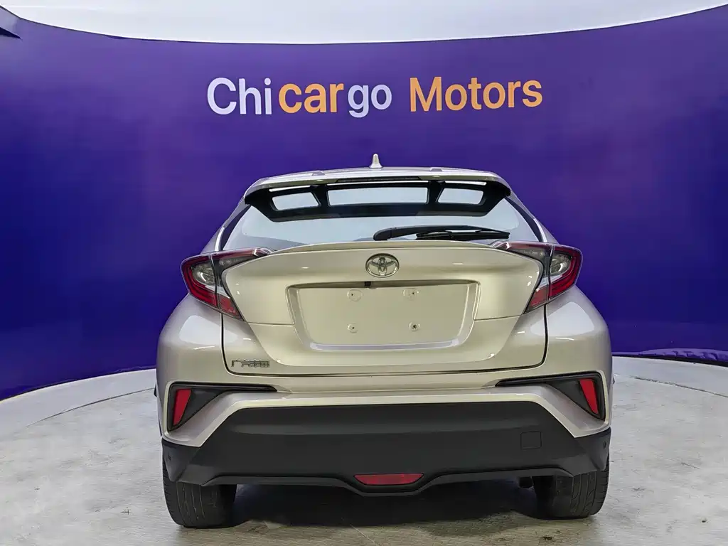 Toyota C-HR — фото 5