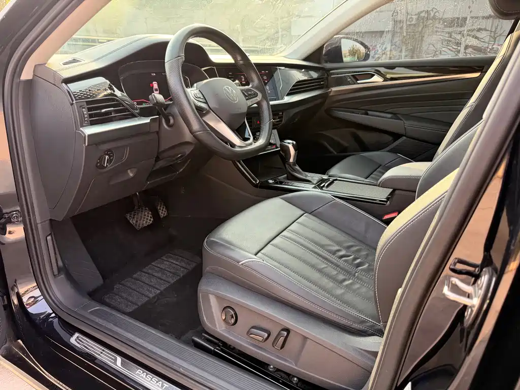 Volkswagen Passat — фото 4