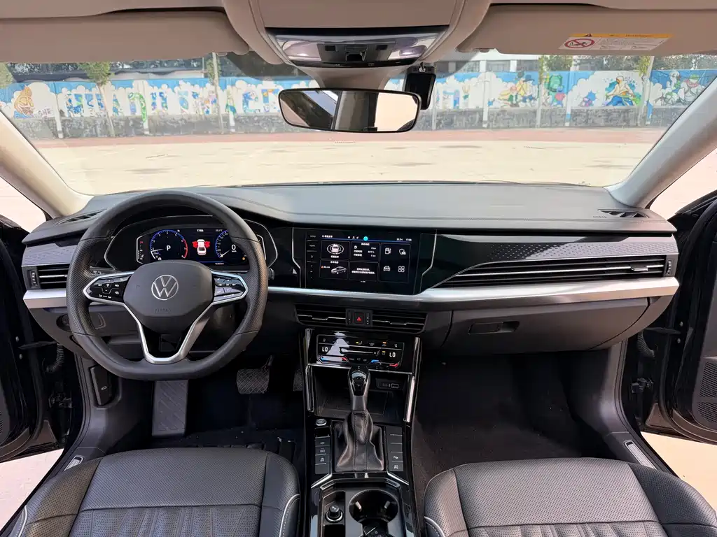 Volkswagen Passat — фото 11
