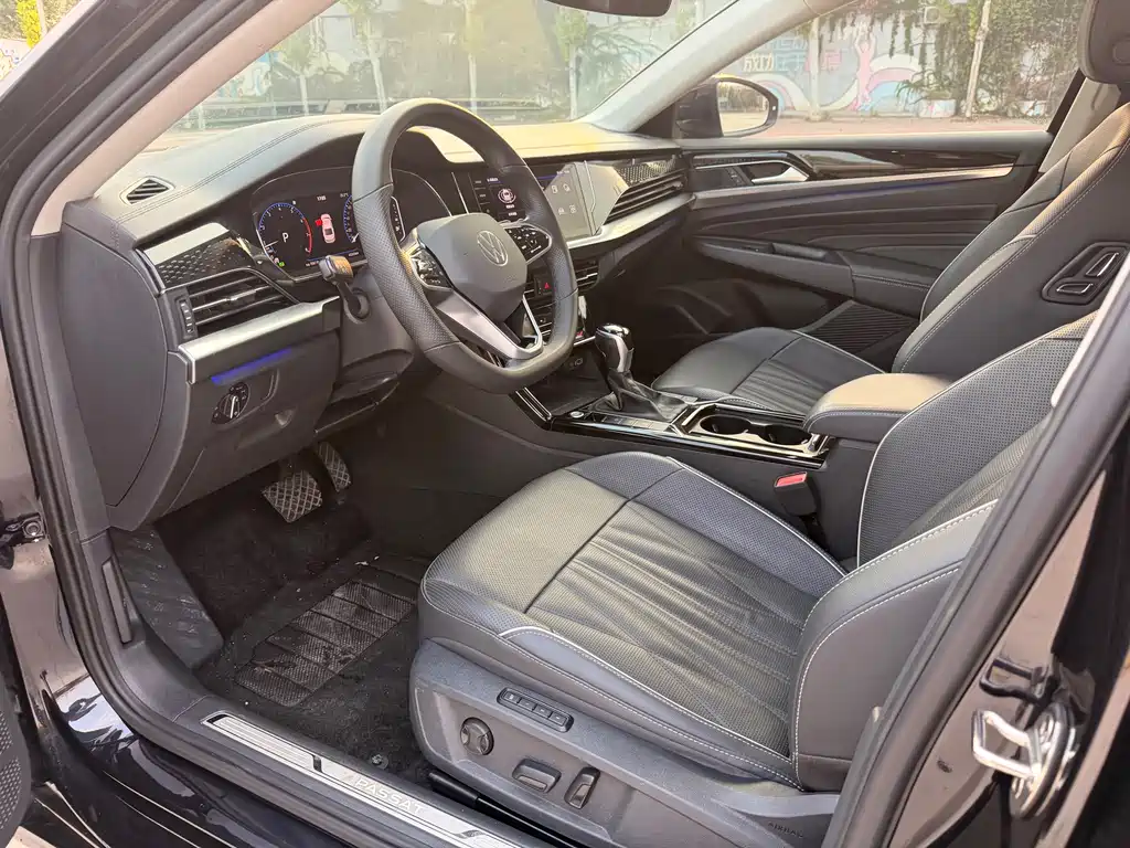 Volkswagen Passat — фото 4