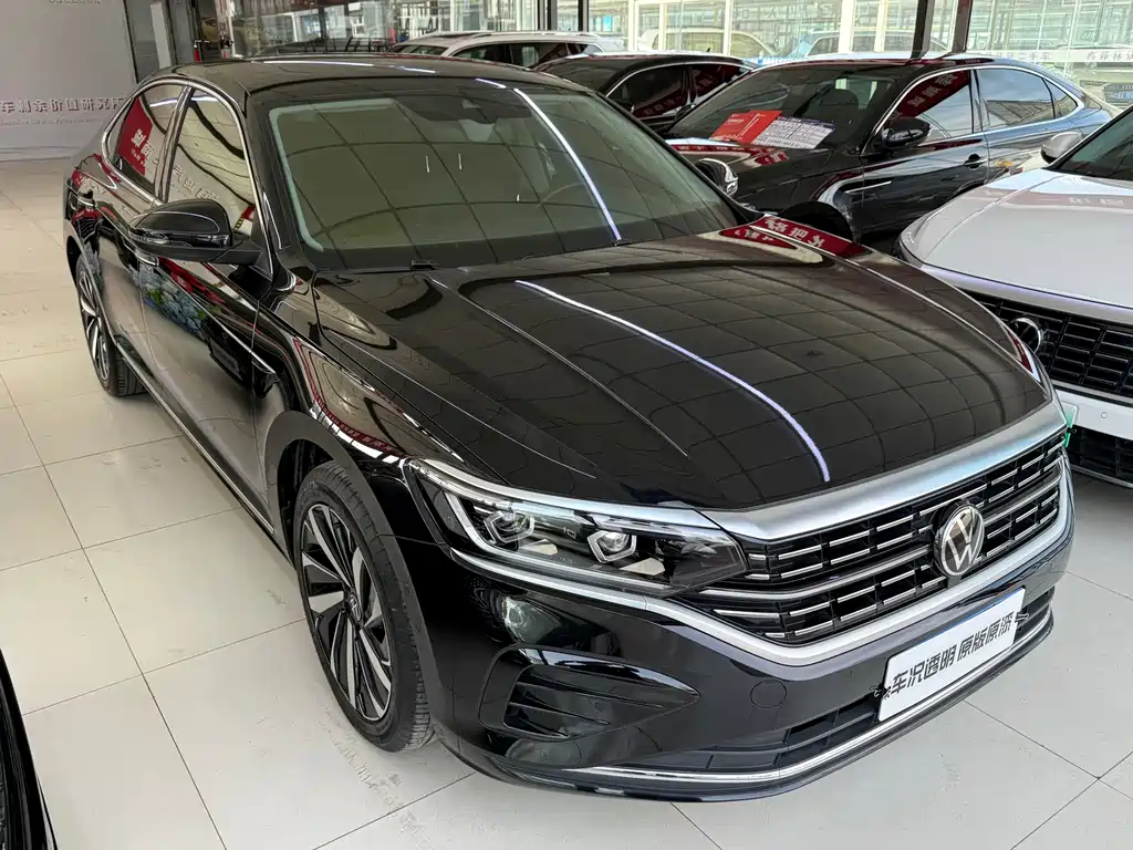 Volkswagen Passat — фото 3