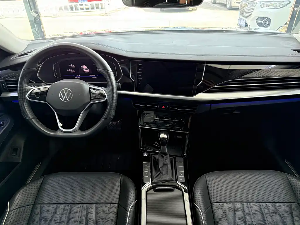 Volkswagen Passat — фото 7