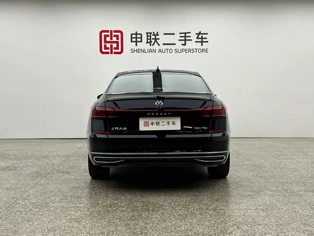 Volkswagen Passat — фото 4