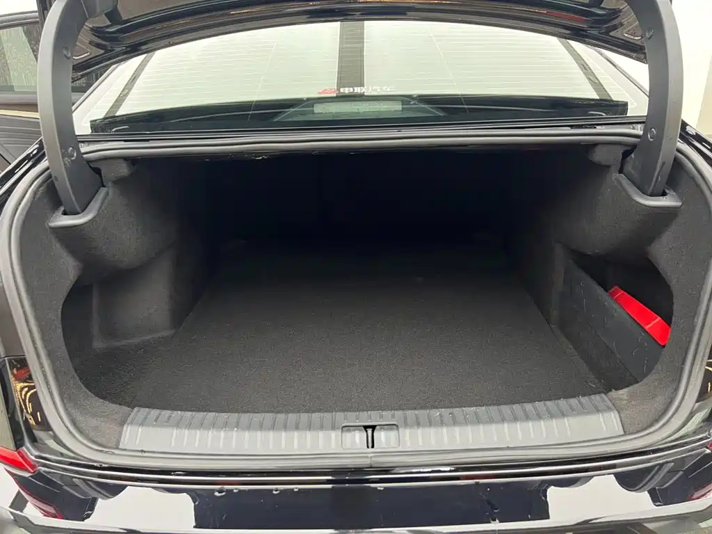 Volkswagen Passat — фото 6
