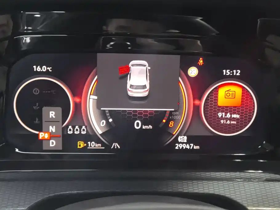 Volkswagen Golf GTI — фото 14