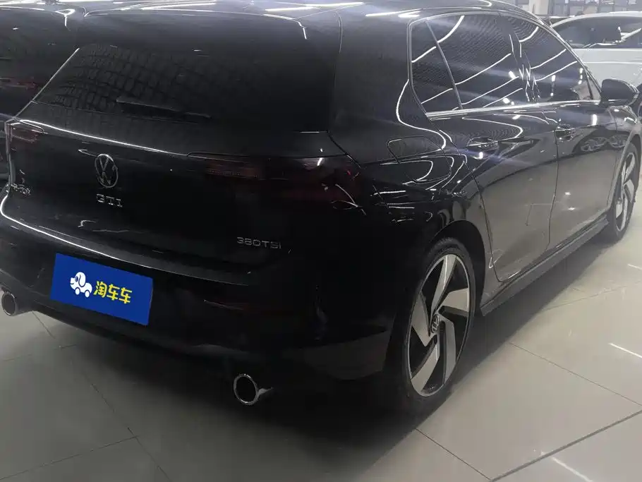 Volkswagen Golf GTI — фото 3