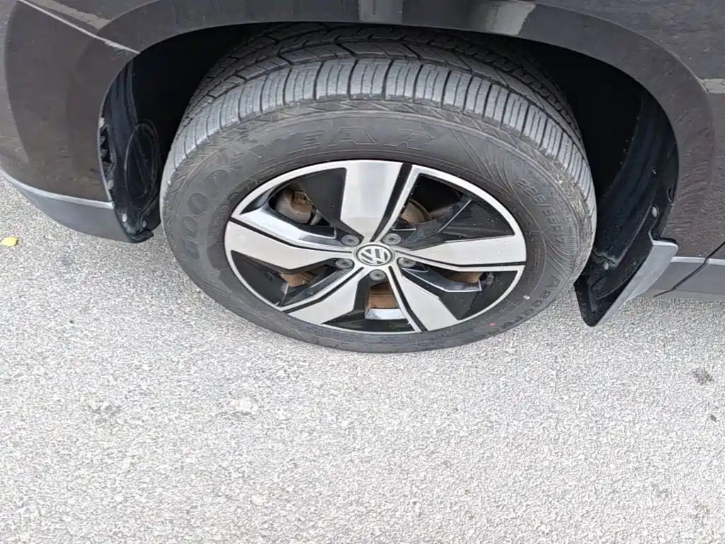 Volkswagen Tharu — фото 22