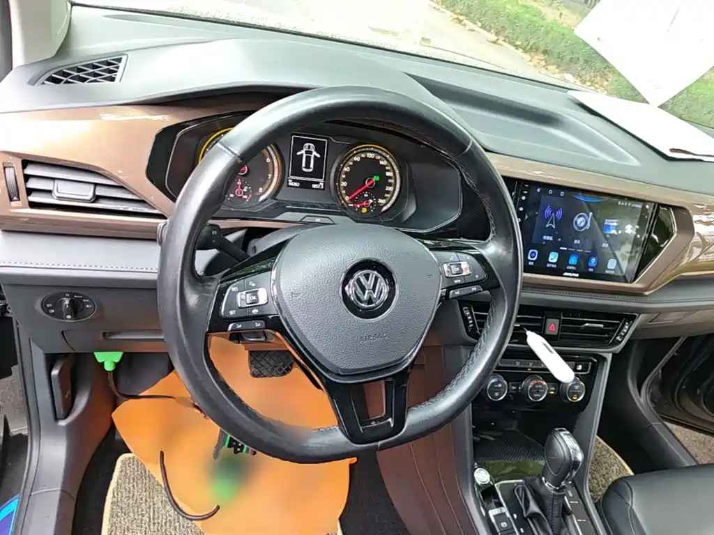 Volkswagen Tharu — фото 10