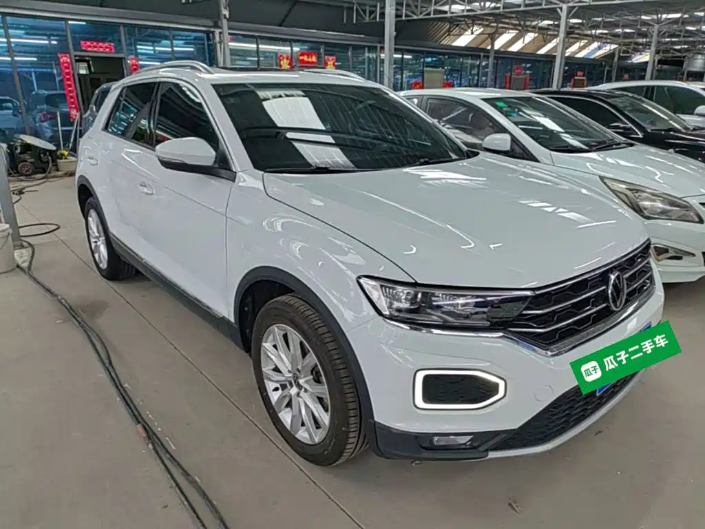 Volkswagen T-Roc — фото 3
