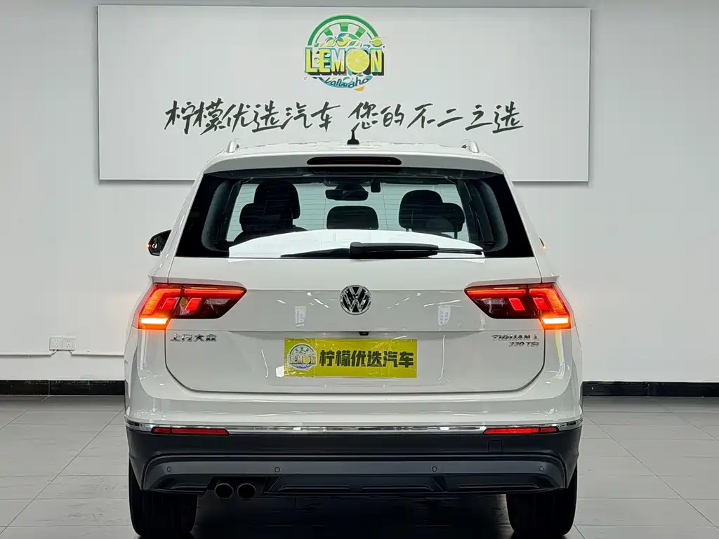 Volkswagen Tiguan L — фото 7