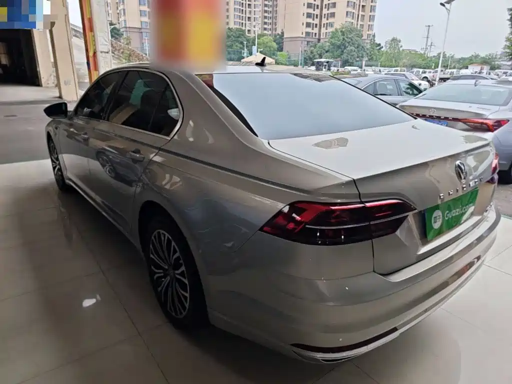 Volkswagen Phideon — фото 4