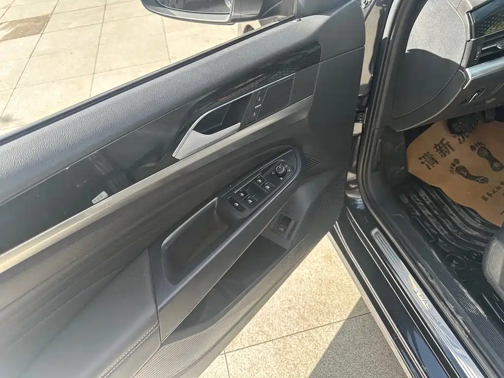 Volkswagen Passat — фото 5